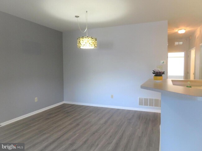 Foto del edificio - 113 Dresher Woods Dr