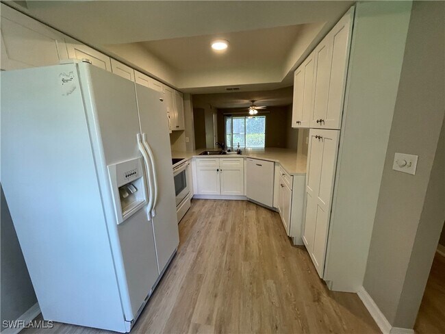 Building Photo - 28281 Pine Haven Way