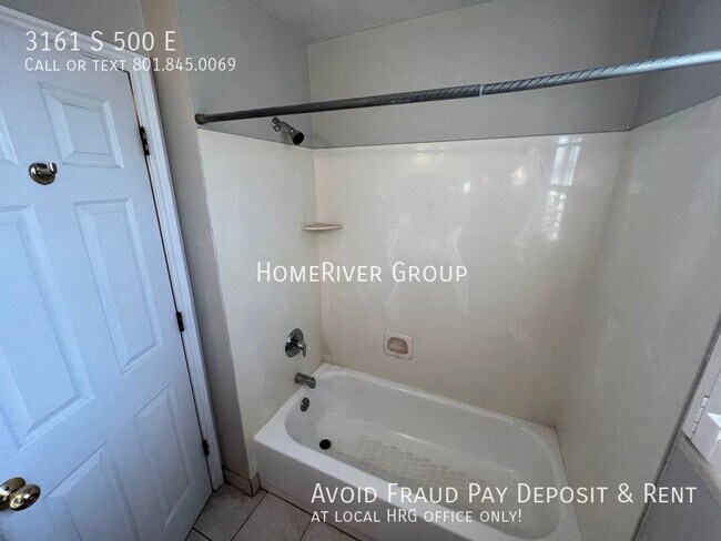 Building Photo - Newer South Salt Lake Home!
