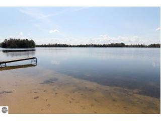  - 660 Bass Lake Rd