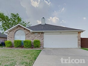Building Photo - 1214 Bayberry Way