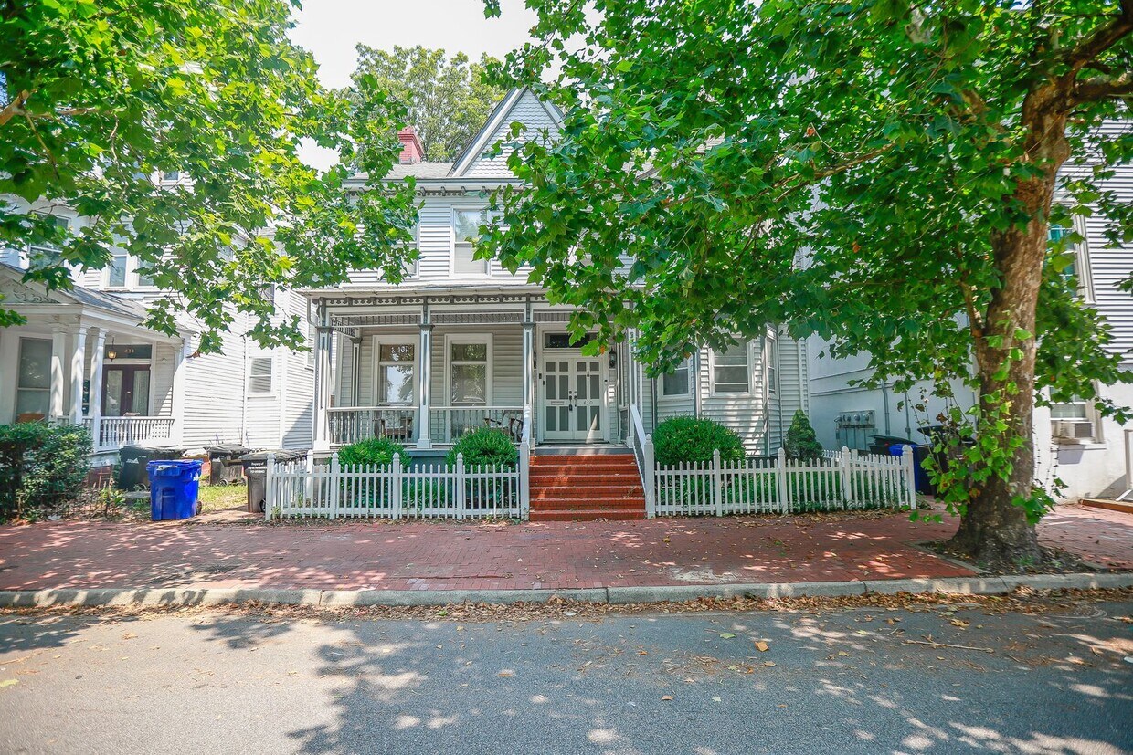 Foto principal - 430 South Street