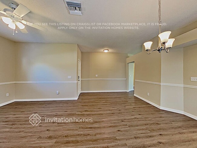 Building Photo - 591 Holbrook Cir