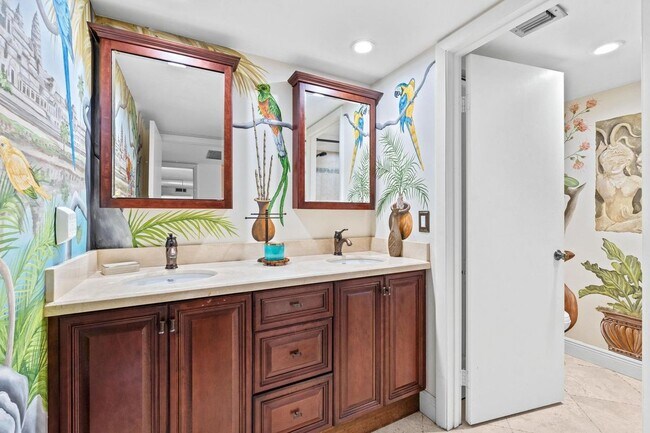 Building Photo - 1720 Forest Lakes Cir