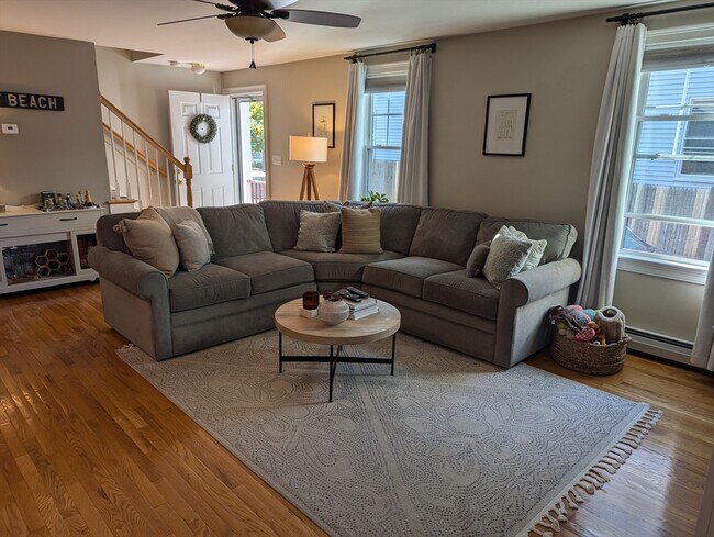 Building Photo - 10 Beckford St