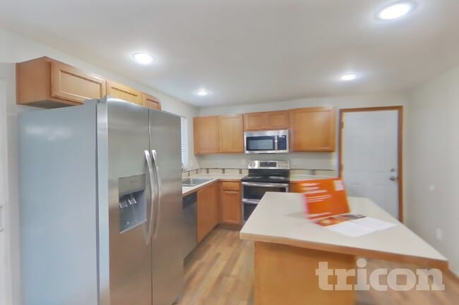Building Photo - 4814 222nd St Ct E
