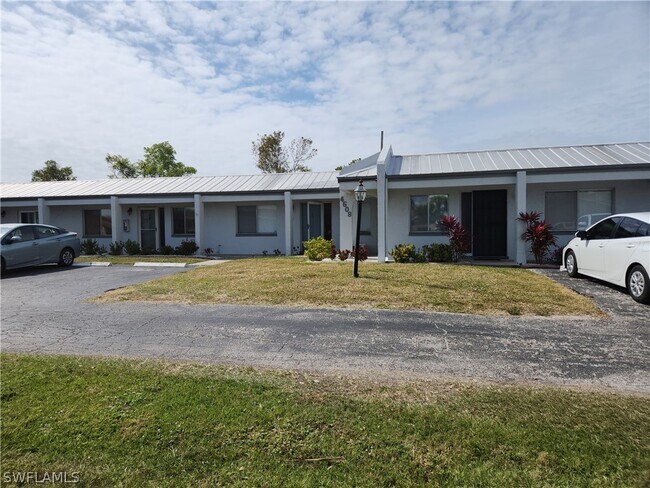 Foto del edificio - 4608 SE 4th Pl