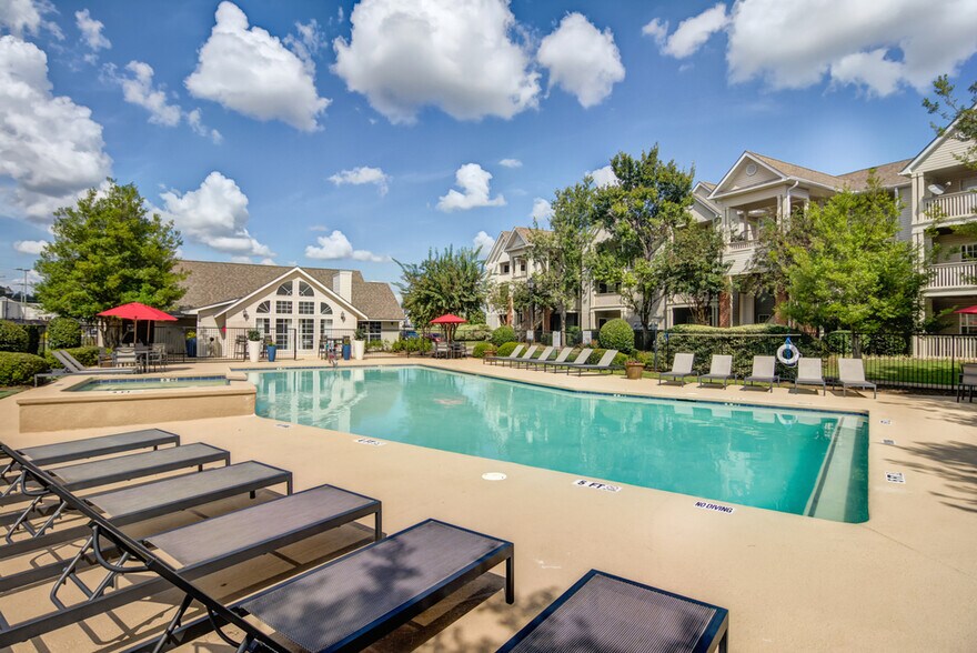 Galleria Park Apartments