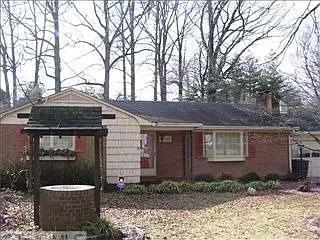 Foto del edificio - 1660 Thompson Dr