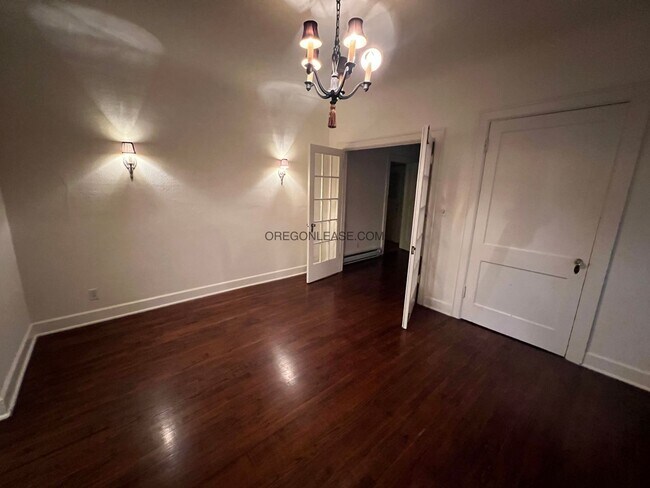 Foto del edificio - Large One bedroom downtown Eugene Apartment