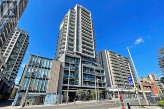 Building Photo - 1486 Bathurst St
