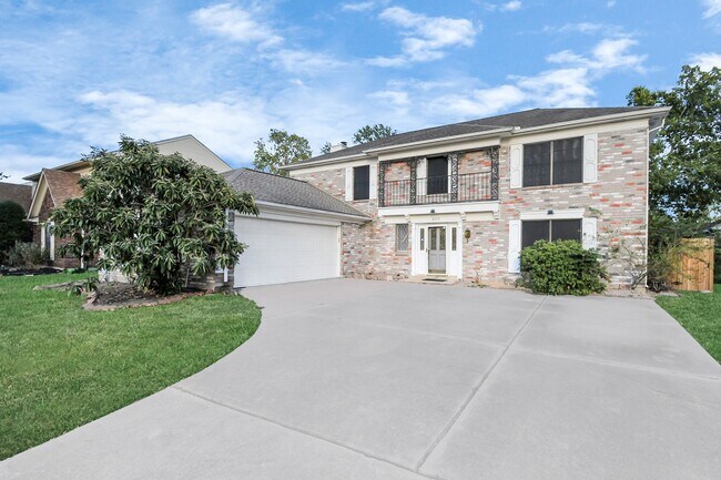 Building Photo - 8723 Rocky Valley Dr