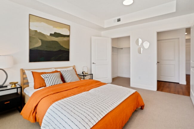 Primary Bedroom - Lotus Riverwalk
