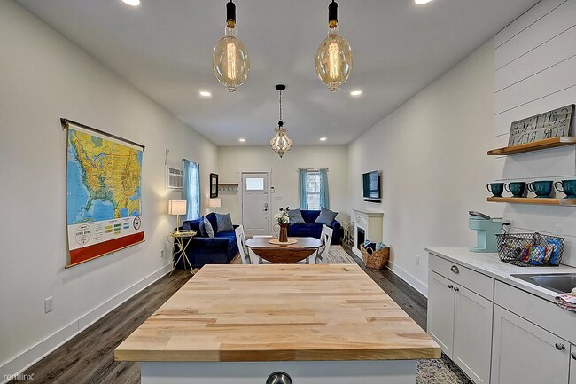 Building Photo - 1 br, 1 bath House - 1518 Columbia Avenue