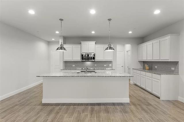 Foto del edificio - 521 Sandiford Ct