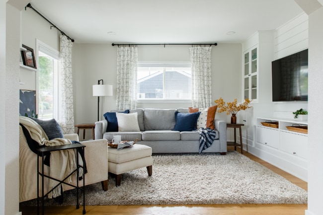 Foto del edificio - 7947 10th Ave SW