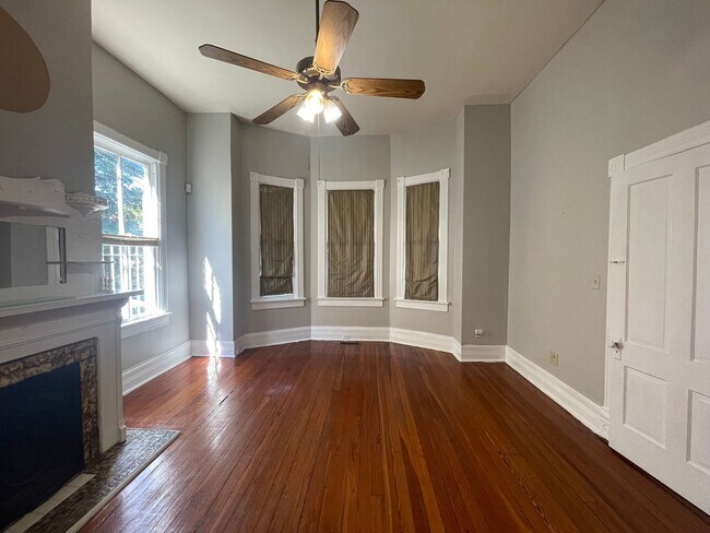 Foto del edificio - 984 Magnolia St