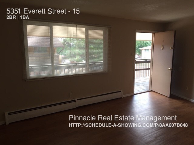 Foto del edificio - 5351 Everett St