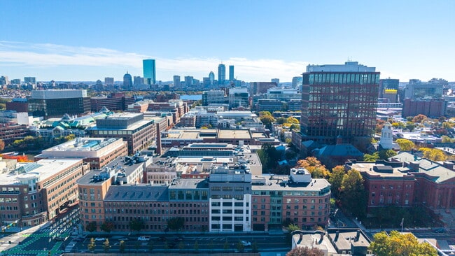 Foto del edificio - 17 Otis St