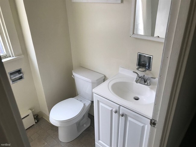 Foto del edificio - 6 br, 2.5 bath House - 369 Semple St