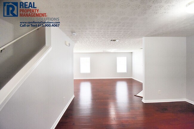 Foto del edificio - Great 3 bedroom home in Blackman Farms! Pl...