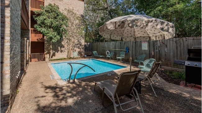 Pool - 1406 Windsor Rd