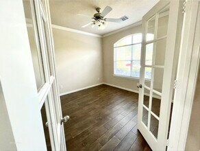 Building Photo - 38 Robin Caper Ct