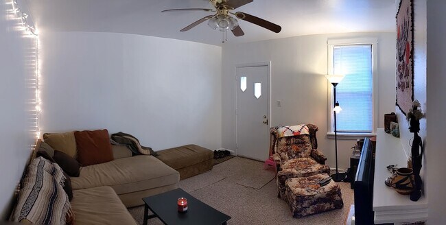 Building Photo - 2836 Harcum Way