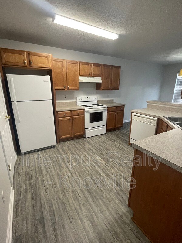 Foto del edificio - 3119 Pinex Ln