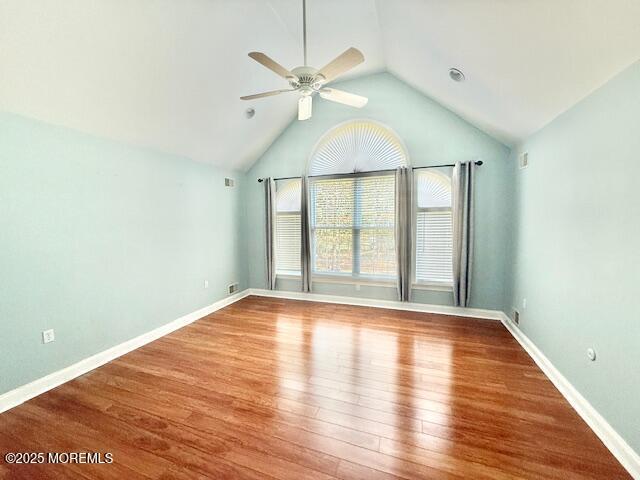 Foto del edificio - 2138 Whitesville Rd