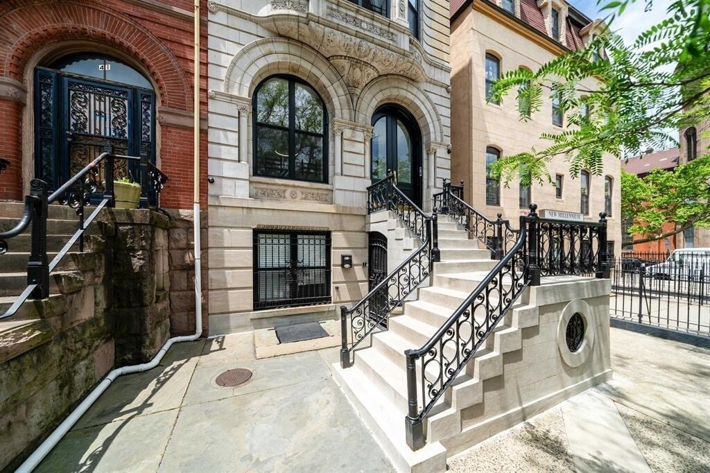 Primary Photo - 43 Madison Ave