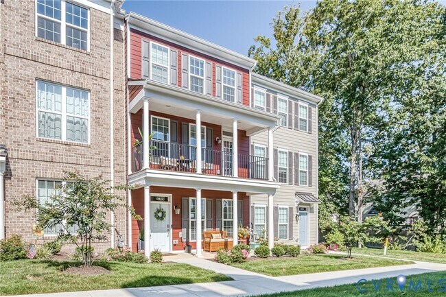 Foto del edificio - 13832 Randolph Pond Ln
