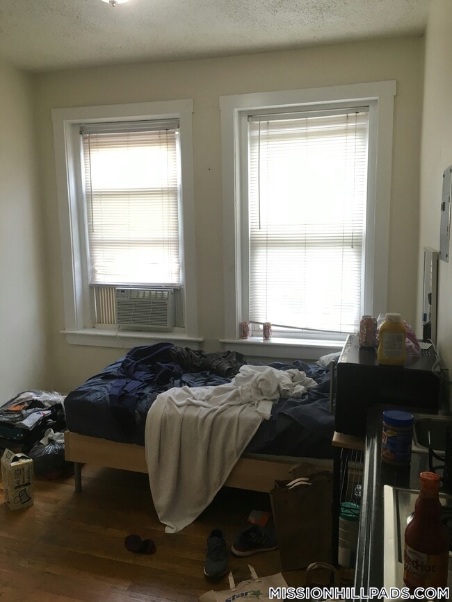 Building Photo - 51 S Huntington Ave
