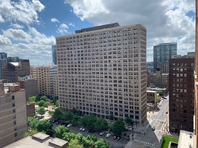 Foto principal - 600 S Dearborn St