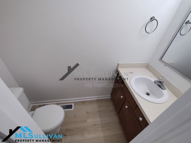 Foto del edificio - 2211 Peppertree St