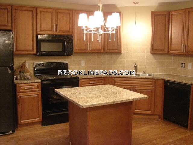 Building Photo - 184 Saint Paul St