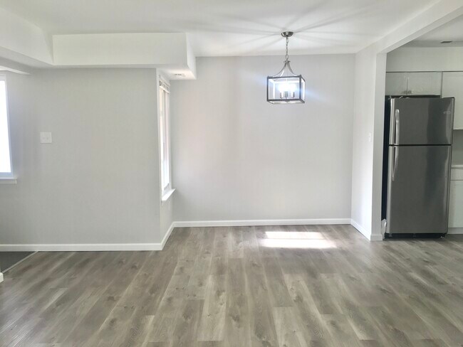 Building Photo - 40 Northrup Dr