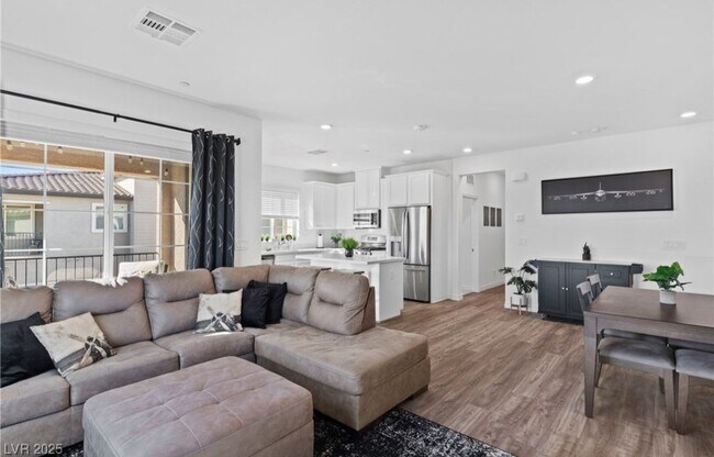 Foto del edificio - 7374 N Decatur Blvd