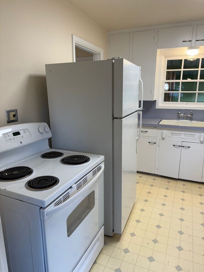 Foto del edificio - TIP TOP ON TYLER