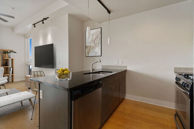 Foto del edificio - 2460 W 29th Ave