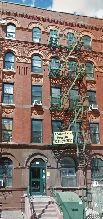 Foto del edificio - 21 W 131st St
