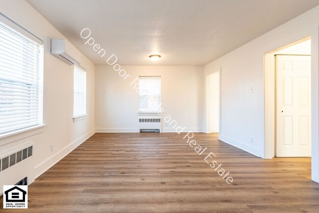 Building Photo - 1823 Griswold Dr