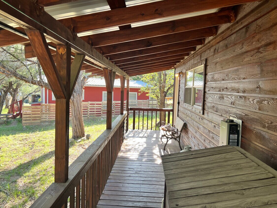 Foto principal - 1202 Overlook Cir
