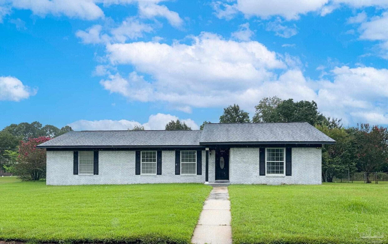 Foto principal - 10860 Berryhill Rd