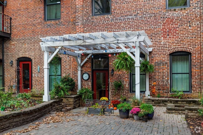 Old City has beautiful views and interiors.
