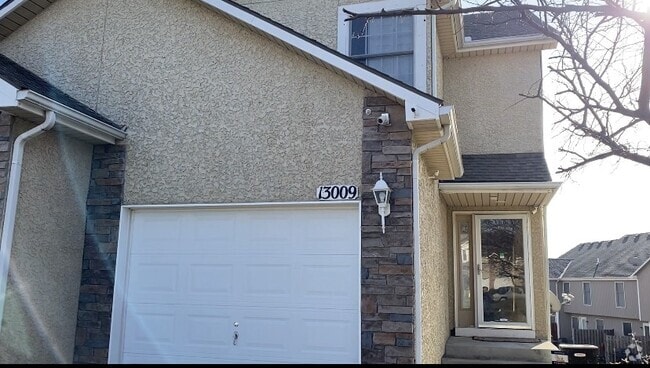 Building Photo - 13009 Washington Ct