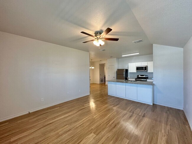 Foto del edificio - 1809 Clovis Dr