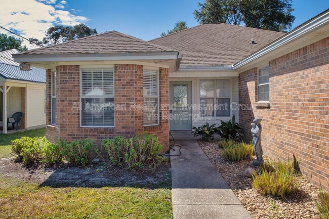 Foto del edificio - 202 Summer Ln