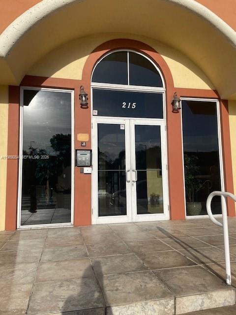 Foto del edificio - 215 SW 42nd Ave
