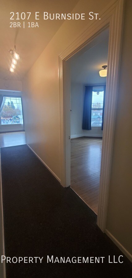 Foto del edificio - 2107 E Burnside St.